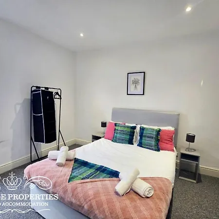 Holiday home Warwick St By Prestige Sa *