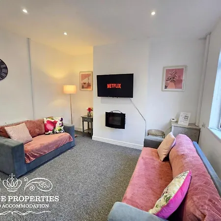 Warwick St By Prestige Sa Tatil Evi *